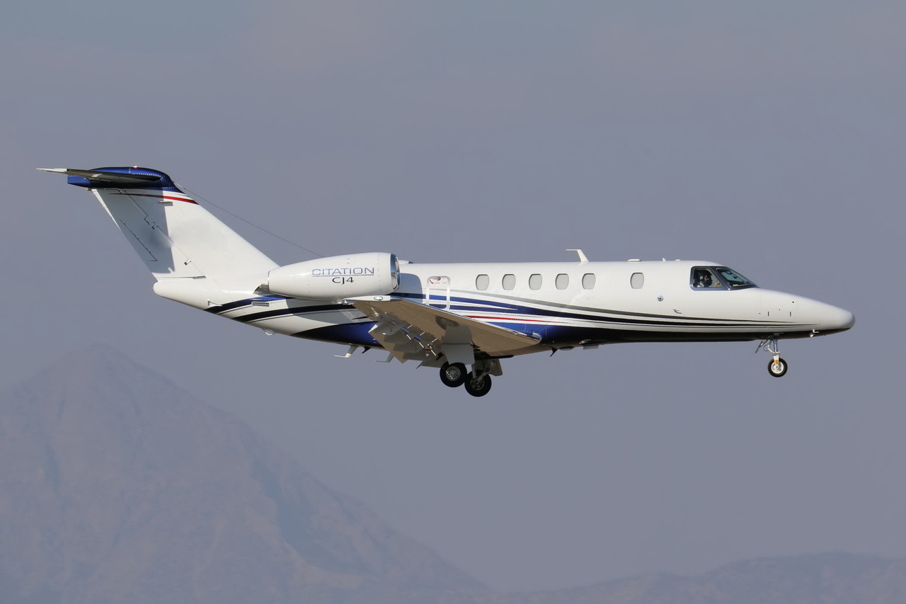 Citation CJ4private jet charter