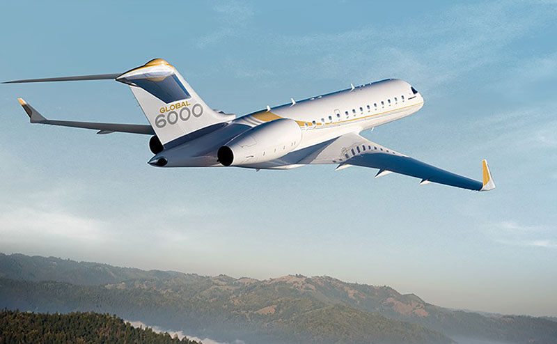 Bombardier Global 6000 private jet ready to land.