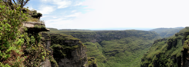 Vista do Mirante da Cachoeira da Fumaça