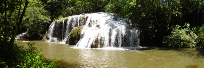 Cachoeira de tufa calcária